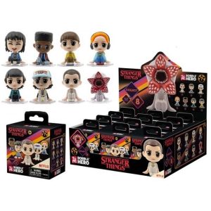Stranger Things Bobble Hero Blind Box 9X9Cm In Display (12)